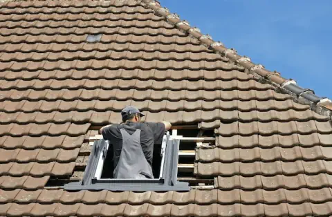 Pose de velux - Les Avanchers-Valmorel